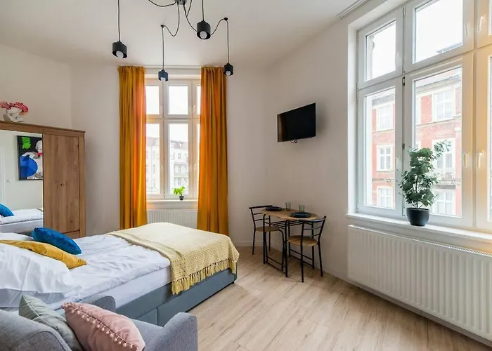 Cozy, Small Studio.Great Location / Mala Kawalerka