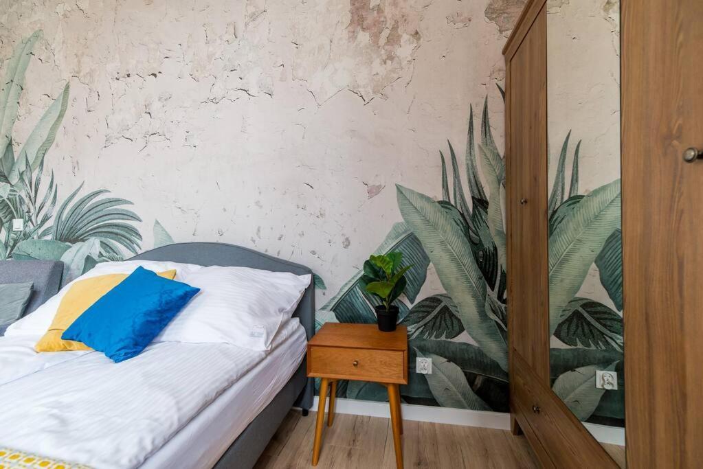Cozy, Small Studio.great Location / Mala Kawalerka Апартаменти