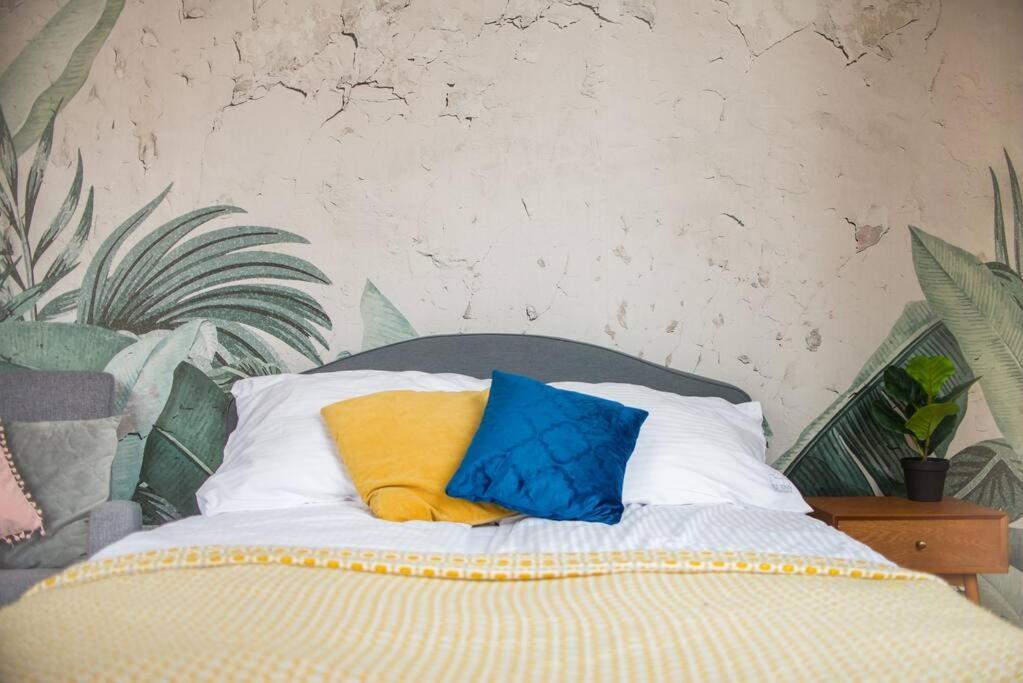 Apartment Cozy, Small Studio.great Location / Mala Kawalerka *